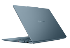 联想 Yoga Slim 7 14 代 10 现采用 AMD Krackan Point APU。(图片来源：联想）