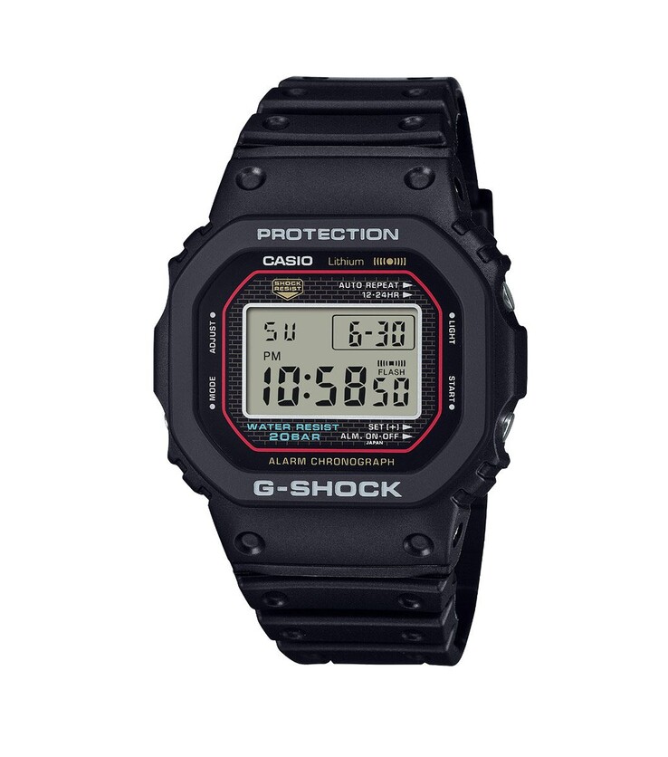 卡西欧 G-Shock DW-5000R 手表。(图片来源：卡西欧）