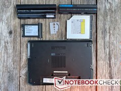 戴尔Latitude E6430 的电池、存储驱动器、ExpressCard 插槽和 DVD 驱动器都可以在一分钟内完成更换。