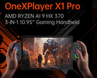 OneXPlayer X1 Pro 是一款超大型游戏掌上电脑。(图片来源：One-Netbook）