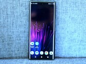 HTC U24 Pro 智能手机评测--现代而过时