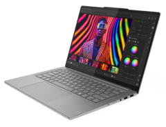 联想 Yoga Pro 7i 灵光版采用英特尔 Arrow Lake-H CPU。(图片来源：联想）