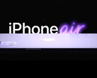 Apple采用更薄的新型 OLED 显示屏可能会为 iPhone 17 上市铺平道路。(图片来源：FrontPageTech）