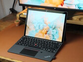 联想 ThinkPad X12 可拆卸 G2 评测：适合日常商务使用的多功能笔记本电脑-平板电脑混合型产品