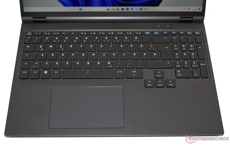 XMG Neo 16 (E24) 键盘