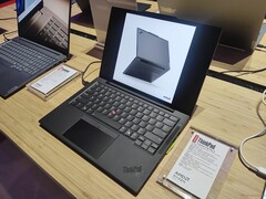 联想 ThinkPad T14s 第 6 代 AMD（图片来源：Benjamin Herzig）