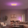 飞利浦 Hue Datura 方形吸顶灯。(图片来源：Philips Hue）