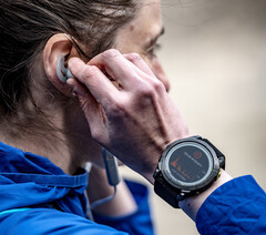 Garmin 可能会在短短两个月内更换 Instinct 2，尽管不是图中的 Enduro 2。(图片来源：Garmin）