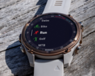 Garmin Descent Mk3 潜水计算机正在更新。(图片来源：Garmin）