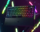 Razer BlackWidow V4 Pro 75% 机械键盘。(图片来源：Razer）