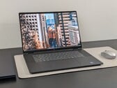 惠普 OmniBook X Flip 16 可折叠电脑评测:豪华配置,中端价格