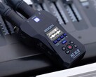 Zoom 推出 H1 XLR 便携式录音机，采用 32 位浮动音频和双 A/D 转换电路，能够进行无剪辑录音。(图片来源：Zoom）