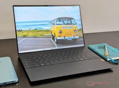 戴尔宣称其基于骁龙处理器的 XPS 13 可以 120 Hz 的速度输出到 4K 显示器。(图片来源：Notebookcheck）