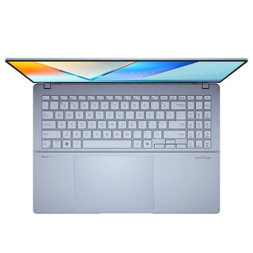 华硕 Vivobook S 16 (M5606KA)。（图片来源：华硕）