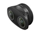 佳能推出用于 VR 生产的 RF-S3.9mm F3.5 STM 双鱼眼 APS-C 镜头。(来源：佳能）