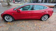 Model 3 的油耗和维护费用低，但保险费用高（图片来源：Notebookcheck）