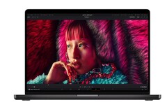 MacBook Pro 系列最早将于 2026 年改用 OLED 显示屏。(图片来源：Apple)