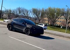 特斯拉 Model Y &quot;瞻博网络 &quot;在美国公开亮相（图片来源：Teslaconomics on X）