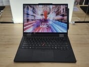 联想 ThinkPad T14s 二合一一代（图片来源：Benjamin Herzig/Notebookcheck.com）