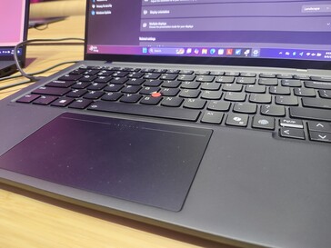 联想 ThinkPad X1 Carbon 13 代灵光版：触摸板（图片来源：Benjamin Herzig）