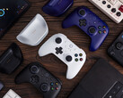 8BitDo Ultimate 2 有三种熟悉的颜色，支持 RGB 灯光。(图片来源：8BitDo）