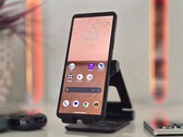 索尼 Xperia 10 VI 智能手机评测：小巧、轻便、防水、超强续航能力