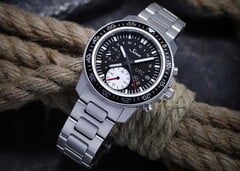 Sinn 613 St UTC腕表搭载Sinn的Calibre SZ02机芯（图片来源：Sinn）