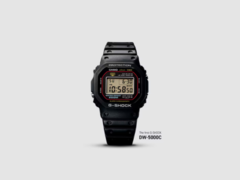 卡西欧 G-Shock DW-5000R 手表是为了纪念最初的 DW-5000C 手表（上图）。(图片来源：卡西欧）