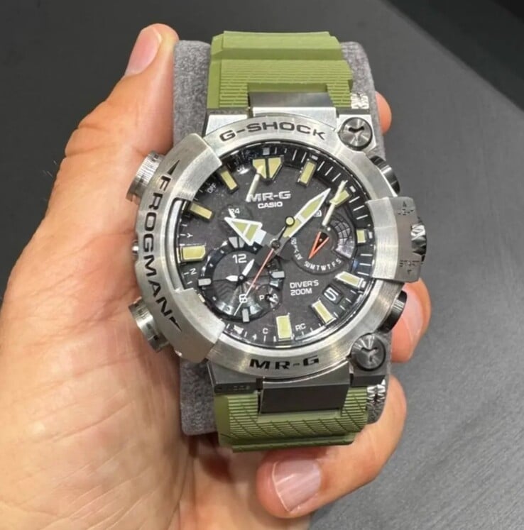 即将推出的 G-Shock MRG-BF1000RG 潜水表的泄露图片。(图片来源：G-SHOCK 大世界）