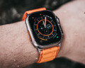 Watch Ultra 3 预计不会采用全新设计，这一点与 Watch Series 同类产品不同。(图片来源：Alek Olson）