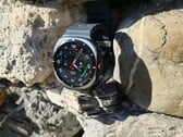 三星Galaxy Watch Ultra 智能手表评测--亮度超过 1000 尼特