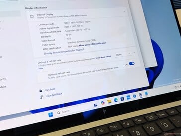 HP EliteBook X G1a：自适应刷新率（图片来源：Benjamin Herzig）