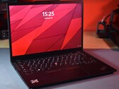 联想 ThinkPad X13 Gen 4 AMD 笔记本电脑评测：性能平平的紧凑型 Ryzen 机器