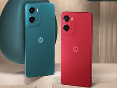 Moto G05 和 Moto G15 本质上是相同的设备，只有一些不同之处，如图所示。(图片来源：摩托罗拉）