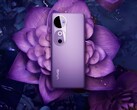 即使是更便宜的 vivo V40 也配备了亮度为 4,500 尼特的 AMOLED 显示屏。(图片来源：vivo）