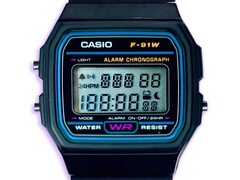 Sensor Watch Pro 适用于卡西欧 F-91W 和 A158W 手表。(图片来源：Crowd Supply）