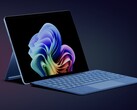 基于 ARM 技术的 Surface Pro 最高配备 12 核骁龙 Elite X 芯片，可与Apple 的 M 系列 MacBook 相媲美。(资料来源：微软）