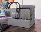 Beelink 的迷你 PC eGPU 底座现已开源。(图片来源：Notebookcheck / Allen Ngo）