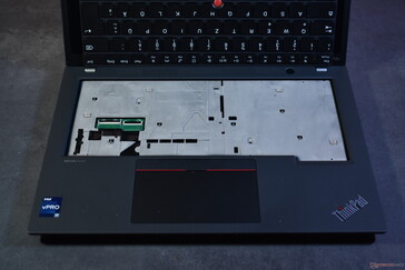 Lenovo ThinkPad P14s Gen 4 Intel：键盘已移除