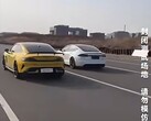 小米 SU7 Ultra 在拖曳比赛中击败特斯拉 Model S Plaid（图片来源：YouTube 上特斯拉 Geek 的截图）