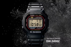 卡西欧 DW-5000C 于 1983 年首次推出，是 G-Shock 系列的开山之作（图片来源：卡西欧）