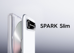 Tecno Spark Slim（如图）配备两个 5000 万像素摄像头。(图片来源：Tecno）