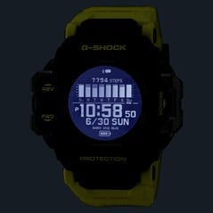 卡西欧 G-Shock Rangeman GPRH1000RY-1A9 是该系列中唯一配备计步器的手表。(图片来源：卡西欧）