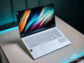 华硕 Vivobook S 15 OLED 评测--全新骁龙 X 精英版笔记本电脑的新时代？
