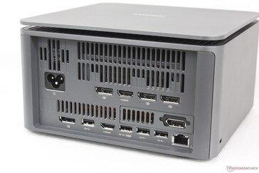 后部AC 电源、4 个 DisplayPort 1.4a、2 个 USB-A（5 Gbps）、2 个 USB-A（10 Gbps）、RJ-45、HDMI 2.1a FRL、HDMI 2.1 TMDS