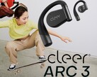 Cleer Audio 推出 ARC 3 开放式无线耳机，采用无触点头部倾斜控制、防水耳夹设计、高保真音频、杜比全景声和人工智能 ANC。(图片来源：Cleer）