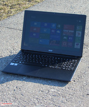 The Aspire V5-551 outdoors.