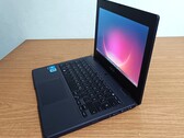 华硕 ExpertBook BR1104CGA 评测：静音教育笔记本电脑，英特尔 N100 带来超长电池续航时间