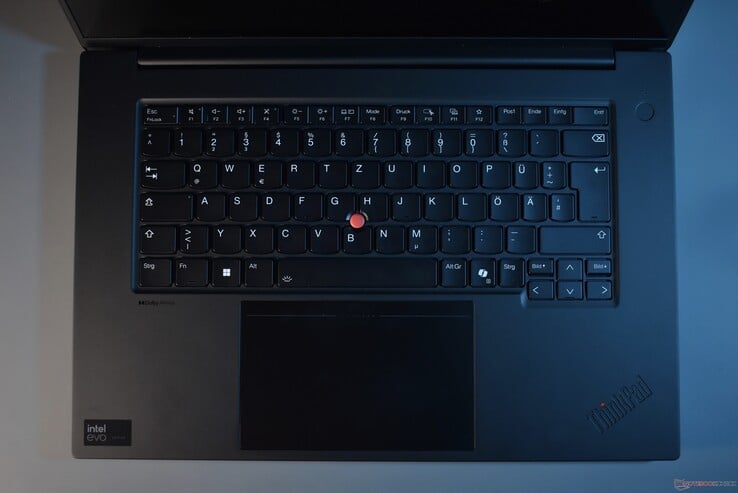 联想 ThinkPad P1 第 7 代：键盘