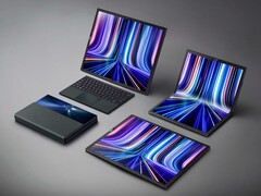 华硕 Zenbook 17 Fold OLED 明年可能会受到来自Apple 的竞争。(图片来源：华硕）